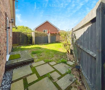 2 bedroom bungalow to rent Darenth Avenue, Tonbridge, TN10 - Photo 6