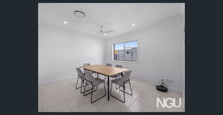 Brand-New Family Living in a Quiet Hemmant Setting - Photo 5