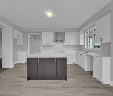 For Lease - 160 Union Boulevard, Wasaga Beach, Ontario - Photo 1