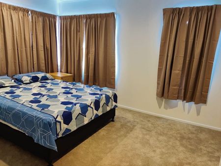 Brand New 3-bedroom 2 bathroom - Photo 3