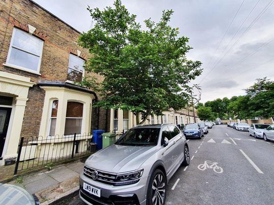 4 bedroom terraced house to rent - Photo 1