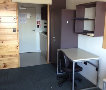 Studio apartment on 3rd Floor - Photo 4