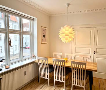 Charmerende lejlighed i hyggelige Øgadekvarteret i Aalborg - Photo 4