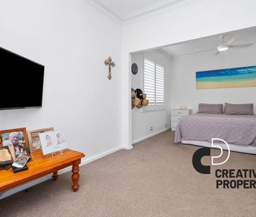 The Whole Fletching Package - Photo 3