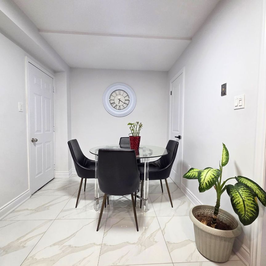 For Lease - 51 Dumfries Avenue Unit# Room A, Brampton, Ontario - Photo 1