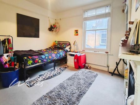 2 bedroom terraced house to rent - Photo 3
