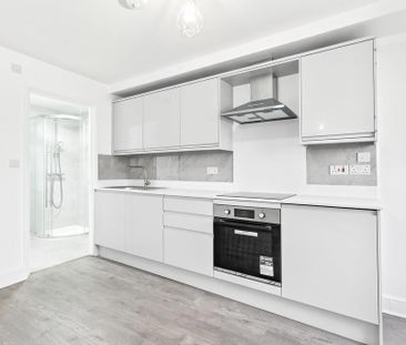 Studio to rent - Photo 2