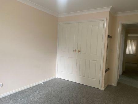Just what you're looking for! - Photo 2