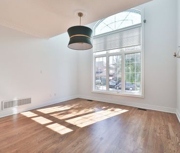 For Lease - 37 Castlegate Boulevard, Brampton, Ontario - Photo 5