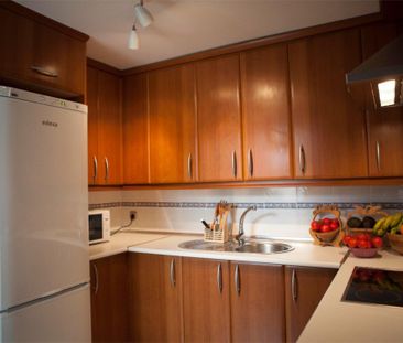 Apartamento de alquiler en Calle Triana, 99, Centro - La Vega Alta - Photo 5