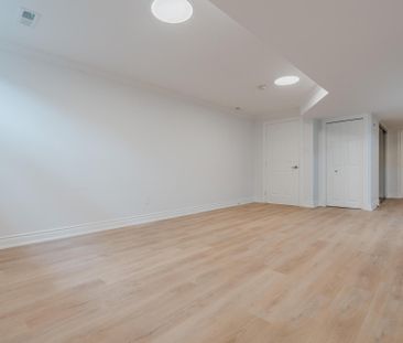 For Lease - 1649 Rosebella Avenue Unit# B, Blossom Park - Airport a... - Photo 2