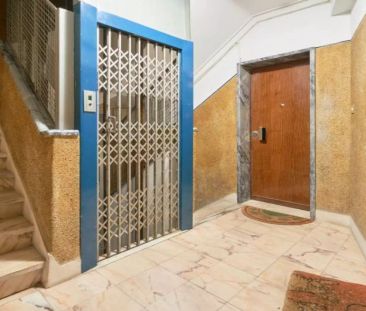 3-bedroom apartment for rent in Lisbon, all bills included - Photo 4