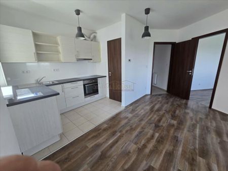 Kiadó újszerű állapotú lakás - Sopron - Photo 5