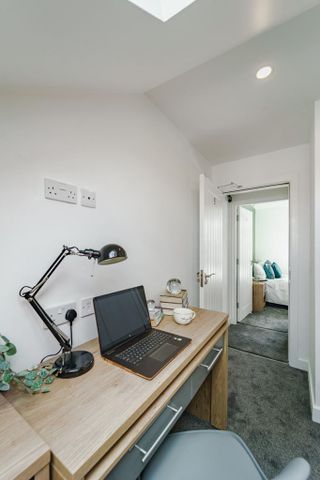 5 bedroom terraced house to rent - Photo 3