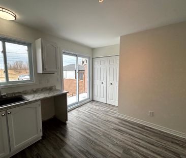 481 Rue Jacques Cartier, Salaberry-de-Valleyfield, QC J6T - Photo 2