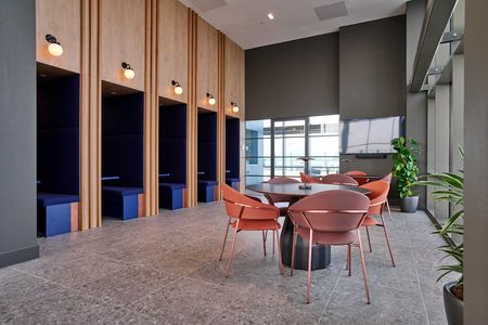 2 bedroom apartment - Photo 5