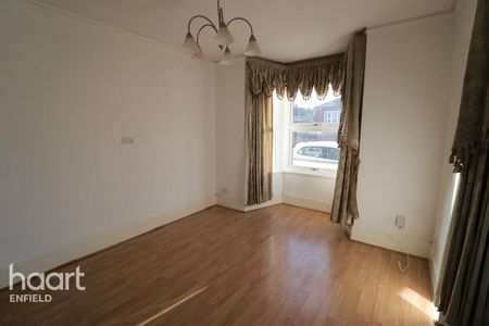 1 bedroom semi-detached house to rent - Photo 3