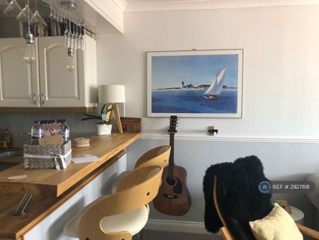 1 bedroom flat to rent - Photo 5