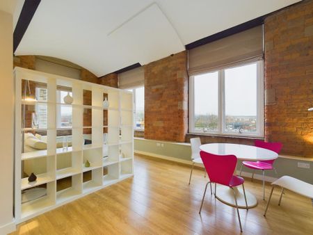 2 bedroom apartment to rent - Photo 3