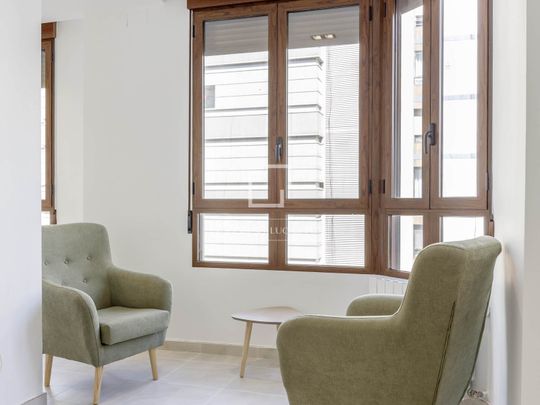 3 Bedroom apartment for rent in El Pla del Remei, Valencia - Photo 1