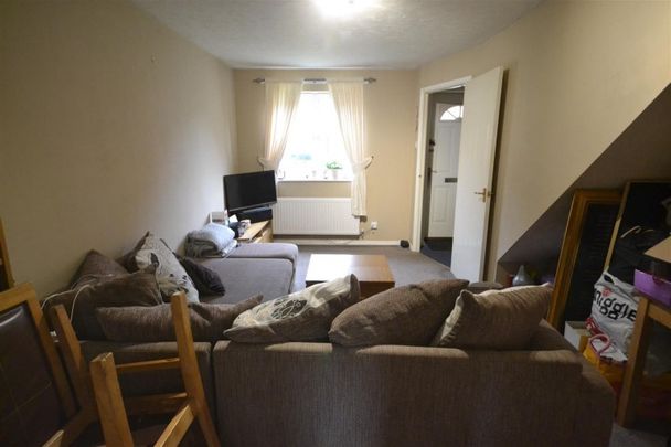 Rowley Close, Swadlincote - Photo 1