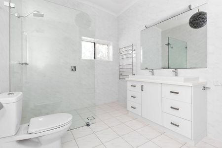 28 Carunta Street, - Photo 3