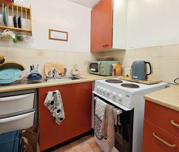 St. Swithins Court, Cranbury Place, SO14 - Photo 5