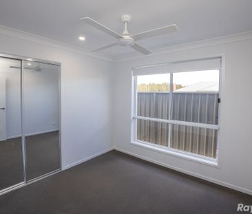 BRAND NEW 4-BEDROOM DUPLEX!! - Photo 1