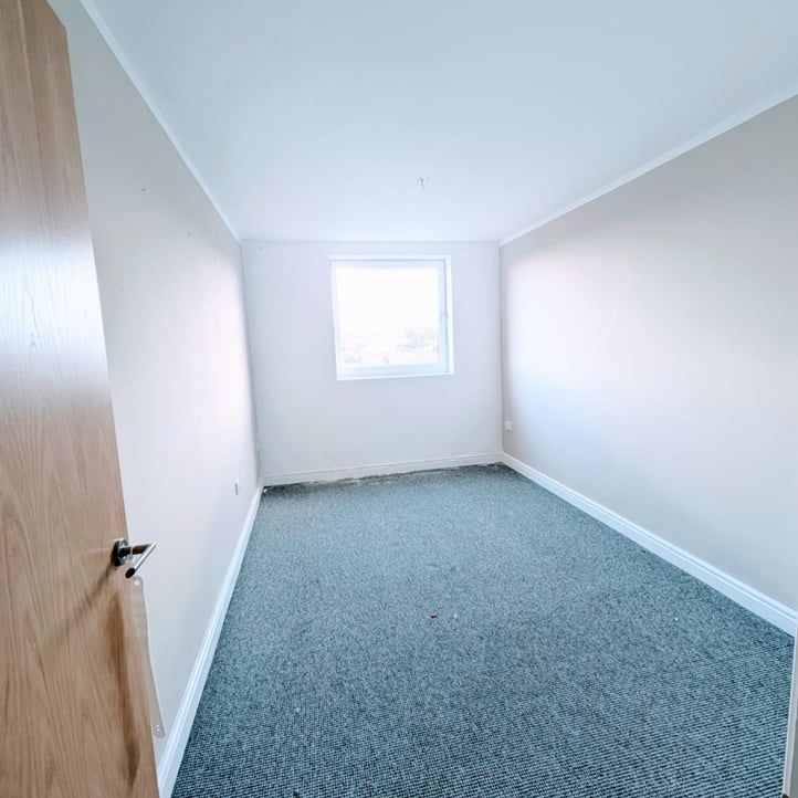3 Bed Terraced House, Crete Tower, L5 - Photo 1