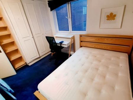 2 Bed / 1 Bath - Photo 3