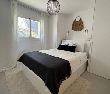 Luxury penthouse for rent in Benahavís, Spain - Photo 6