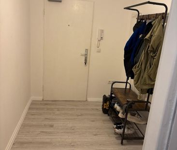 Zentrale Wohnung mitten in der Neustadt - Photo 6