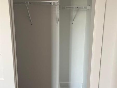 353 Boul. Brunswick - Photo 4