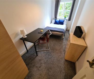 6 bedroom house to rent - Photo 4