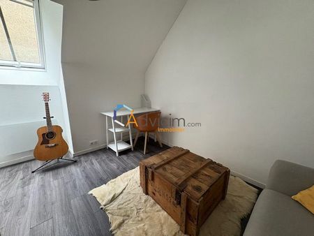 T4 MEUBLE au pied de la Cathédrale - Photo 2