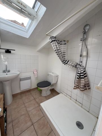 Location Appartement 2 pièces 19m² NICE 06300 - Photo 5