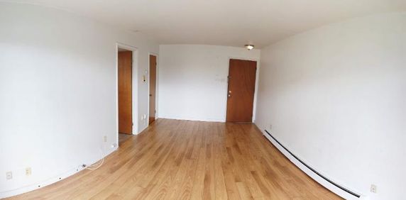 2 CH - 1 SDB - Québec - $1,067 /mo - Photo 2