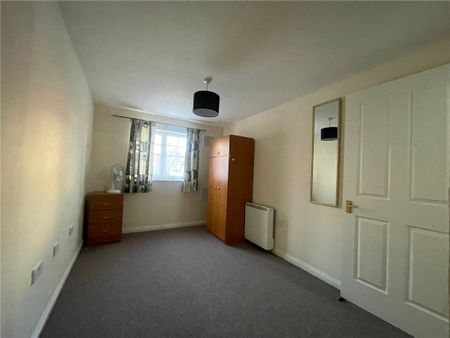 Williams Drive, Hounslow - Photo 3