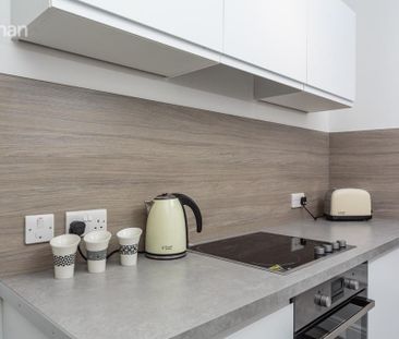 Studio to rent - Photo 6