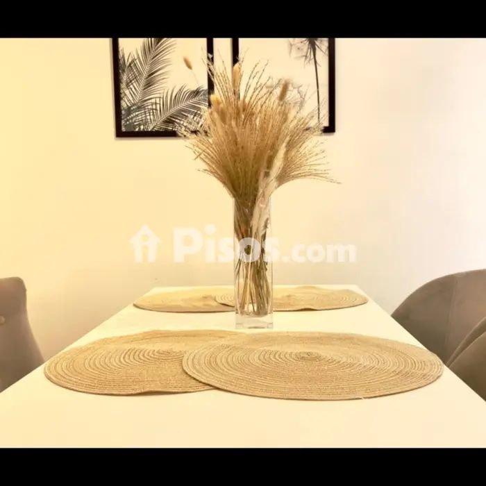 Apartamento en alquiler en Calle de Bustamante, 32 - Photo 1