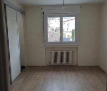 Location Appartement 4 pièces 93m² - Photo 5