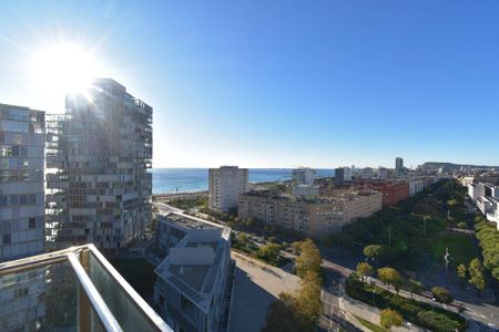 4 room luxury Apartment for rent in Barcelona, Catalonia - Photo 3