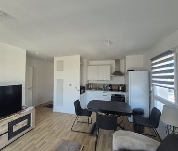 Location Appartement 2 pièces 38m² ARMENTIERES 59280 - Photo 1