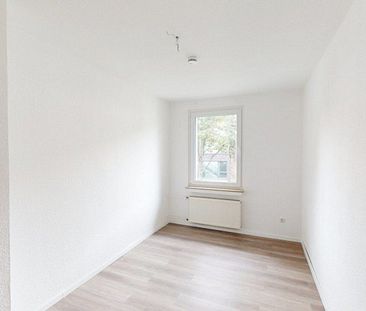 Renovierte 3,5-Raum-Wohnung mit Balkon in ruhiger Lage in Bochum-Da... - Photo 3