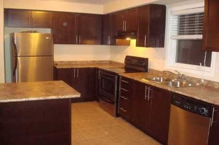 For Lease - 782 Maquire Terrace, Milton, Ontario - Photo 2