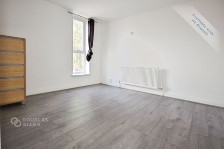 3 bedroom end of terrace house to rent - Photo 4