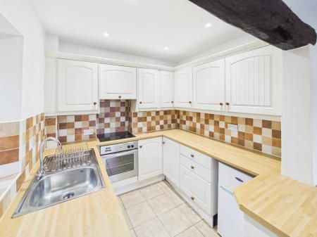 Elm Tree Square, Embsay, BD23 - Photo 4