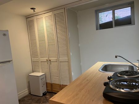 For Lease - 2B Roycrest Avenue Unit# Bsmt, Toronto, Ontario - Photo 3