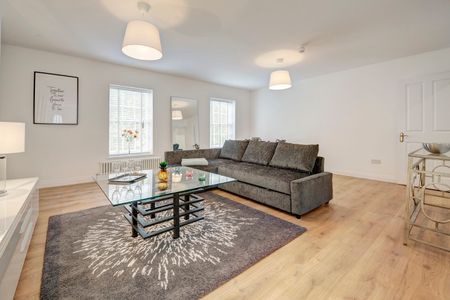 Phoenix Rd, Euston, NW1 - Photo 2