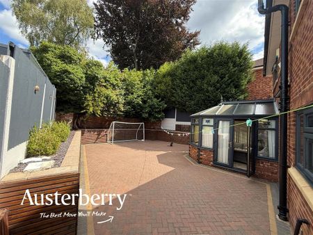 4 bedroom detached house to rent - Photo 4